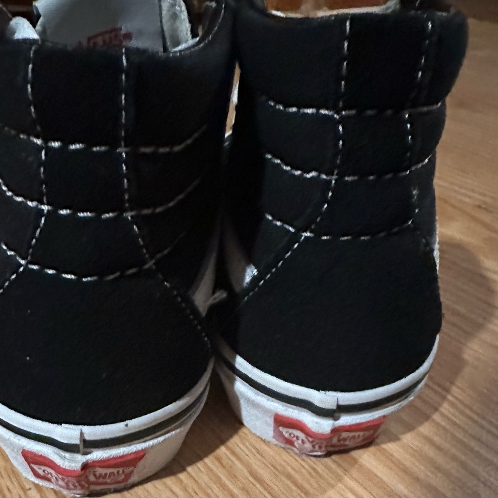 Vans Kids Black and White High-Top Sneakers - Picture 4 of 4